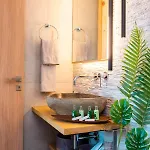 Sunset Coast House - Stone
