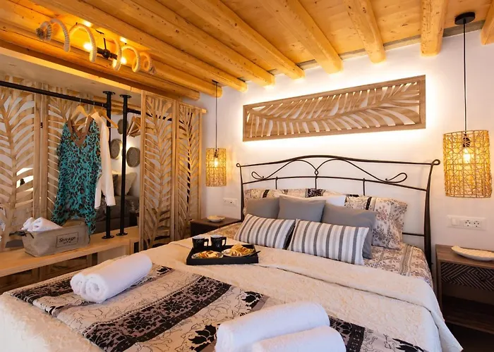 Sunset Coast House - Stone