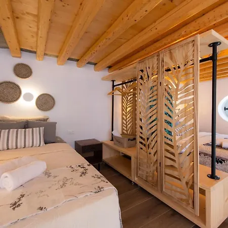 Sunset Coast House - Stone * Vathi (Sifnos)