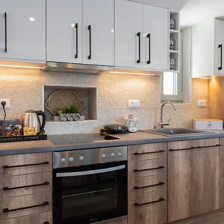 Sunset Coast House - Stone