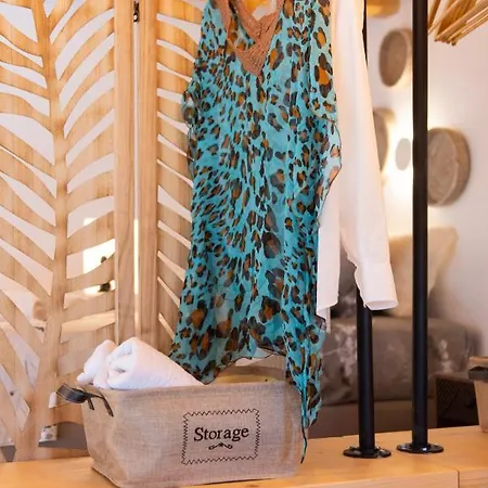 Sunset Coast House - Stone بيت للعطل