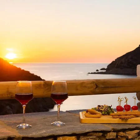 Sunset Coast House - Stone