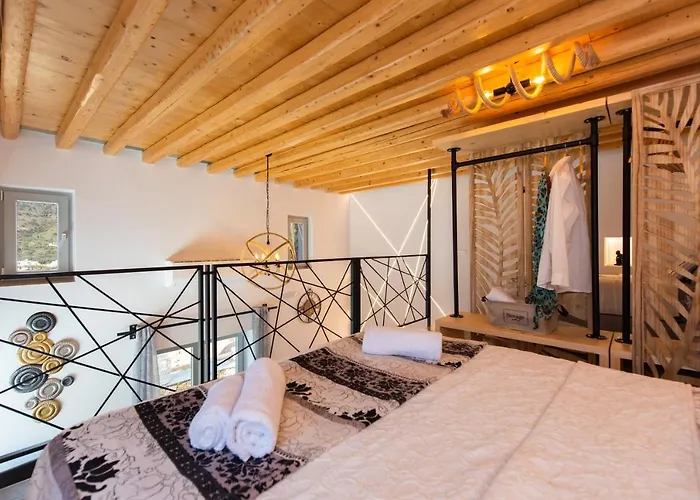 Sunset Coast House - Stone بيت للعطل