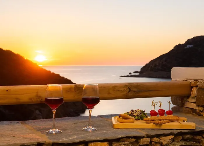 Sunset Coast House - Stone